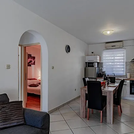 House Ivan Casa de hóspedes