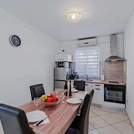 House Ivan Guest house 3*